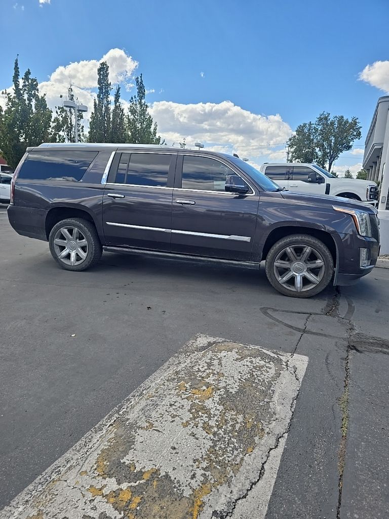 cadillac escalade esv 2017 1GYS4JKJ2HR131635 image cadillac escalade esv 2017 1GYS4JKJ2HR131635 image